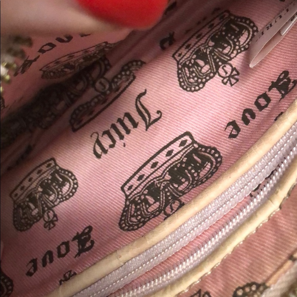 Purse - Picture 5 of 8